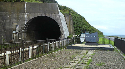 これが礼文浜トンネル