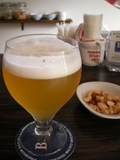 梨風味ビール。(ﾟдﾟ)ｳﾏｰ。